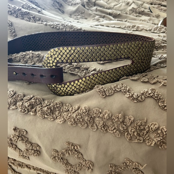 Accessories - Stylish Brown and Gold Belt